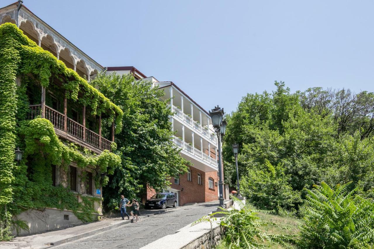 Hb Apartments Akhvelediani II Tbilisi Exterior foto